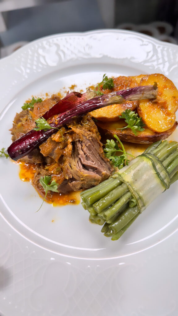 Noix de boeuf marinée et mijotée 7heures 4kg